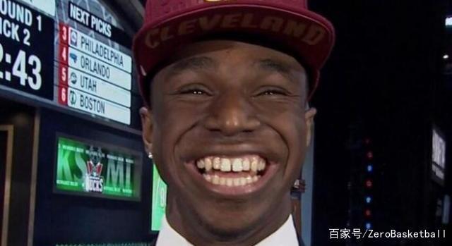 迫使对手副 迫使对手副