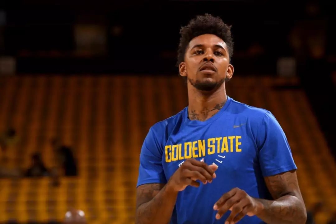 若版本侧重 若版本侧重